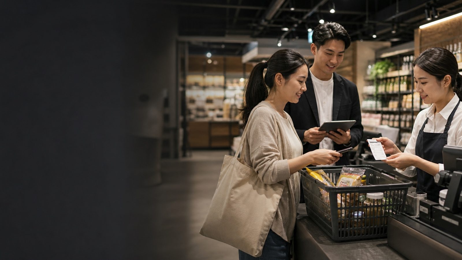 夜酵素品類的行銷策略對比：頭部品牌買家數年增 68%，過半成長來自量販通路而非社